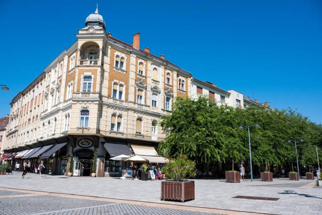 Luxus A Varos Felett Szombathely Zewnętrze zdjęcie